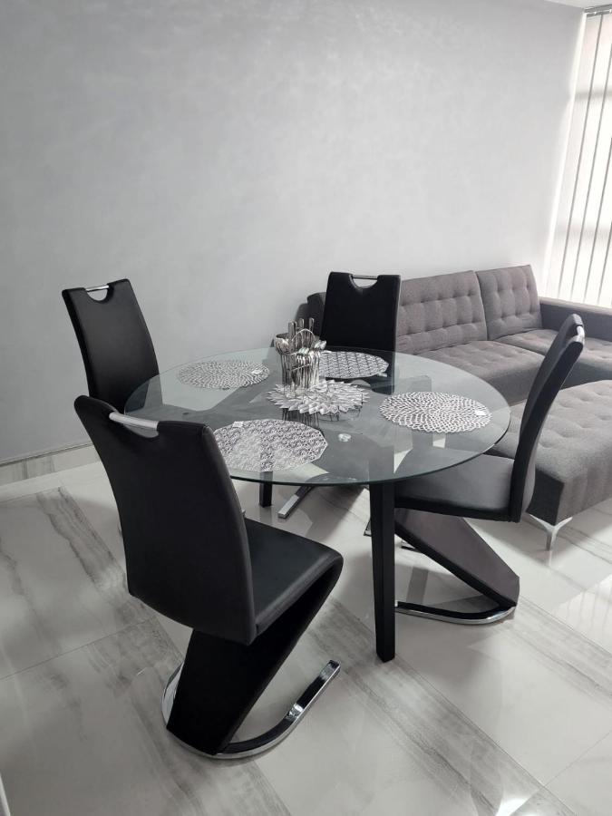 Sea Views At 10 South Apartment Durban