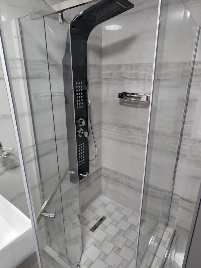 Sea Views At 10 South Apartment *